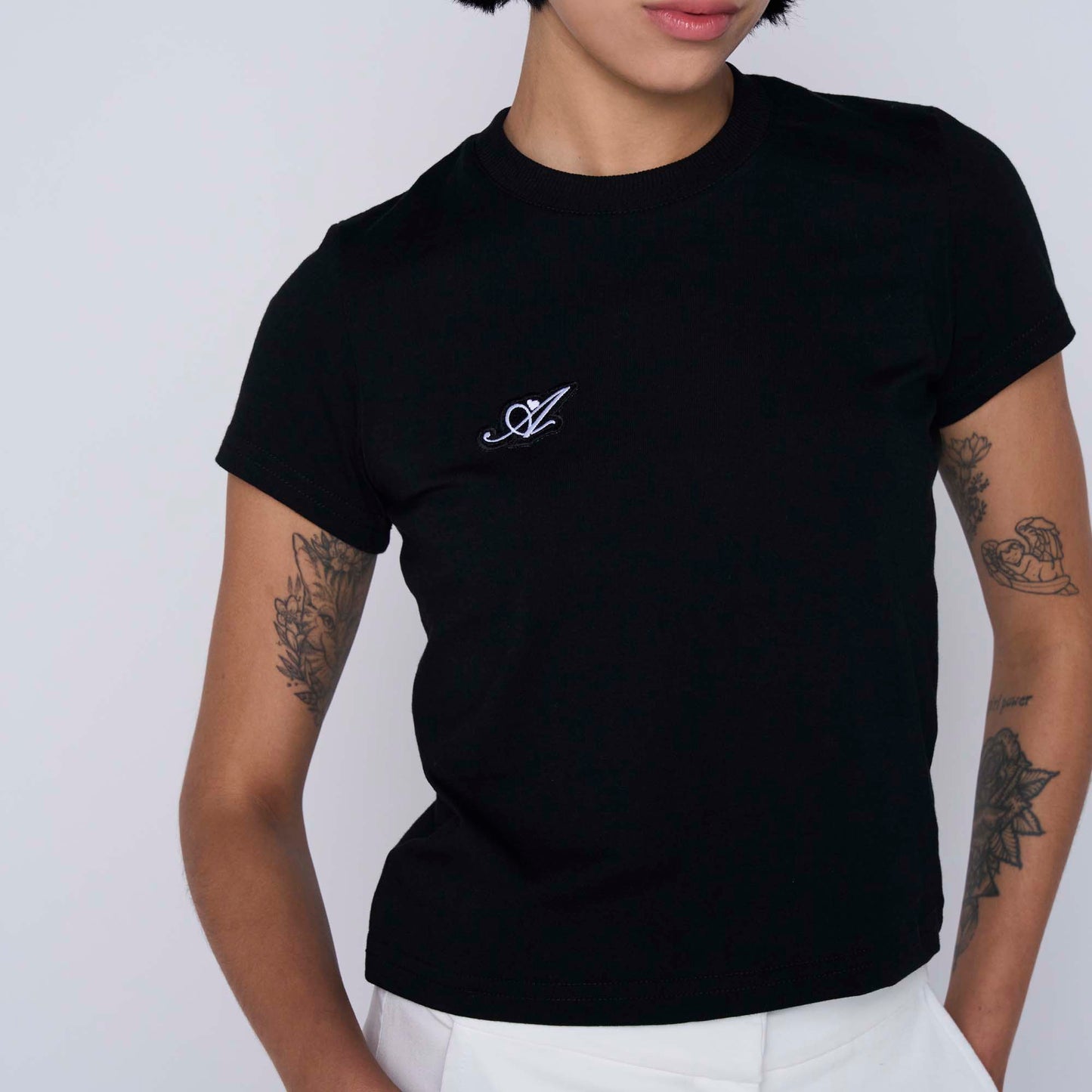 Polera Essential Amour Negra